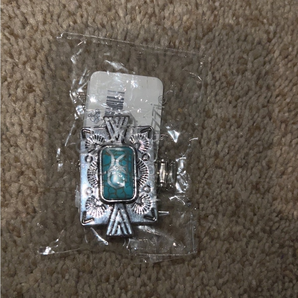 Paparazzi Silver and Blue Ring with Intricate Design